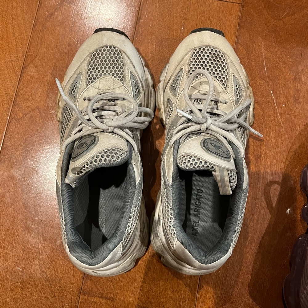 Axel Arigato Marathon runner sneaker DISTRESSED